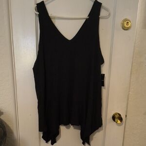 NWT Torrid | Black Sleeveless V-Neck Tank